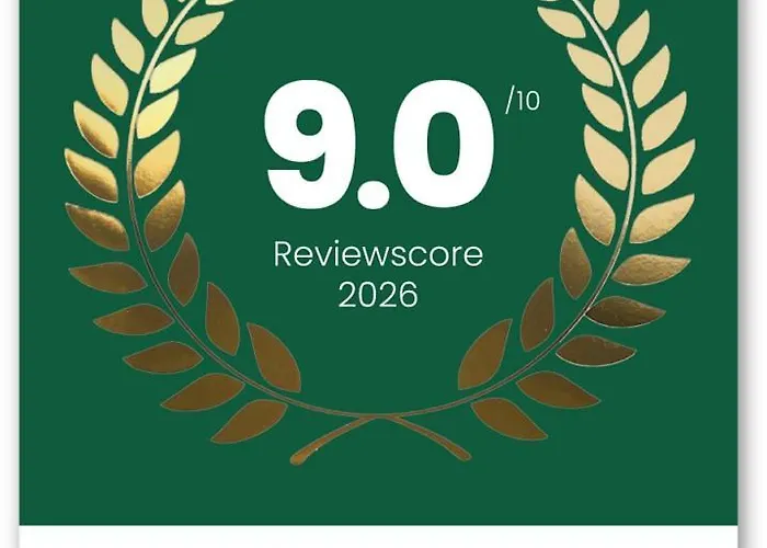 Jaukus Bustas Netoli Saulio Skulpturos *